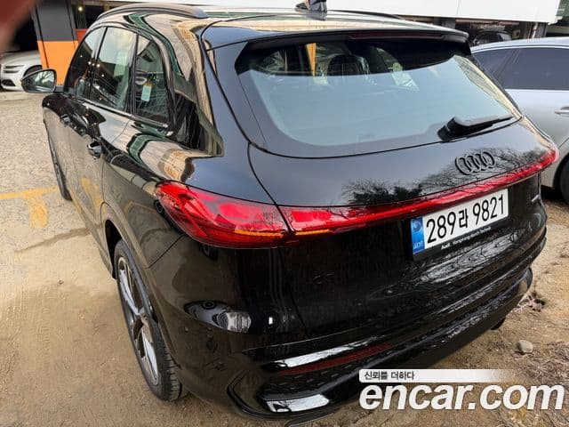 Audi Q5 (80A) 45 TFSI Quattro S Line чёрный Edition, 2025 4