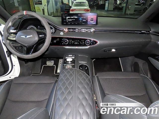 Genesis GV70, 2022 10