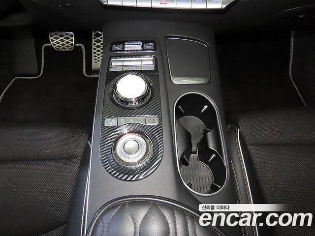 Genesis GV70, 2022 12