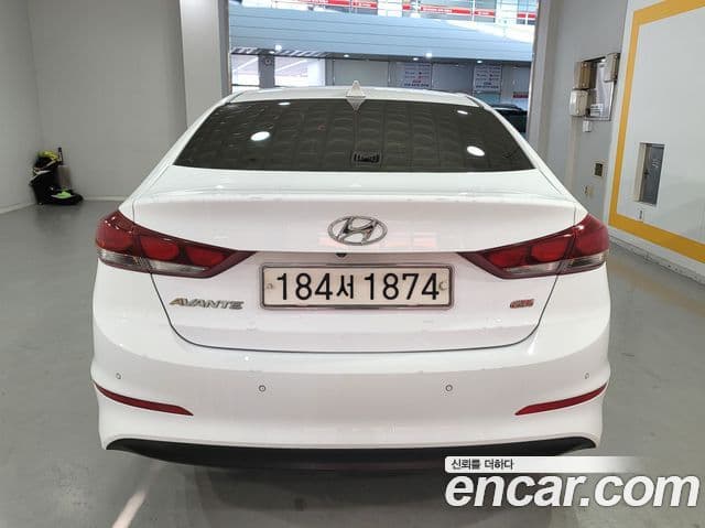 Hyundai Avante AD 1.6 GDI Smart, 2017 3