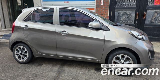 Kia All New Morning Special, 2012 4