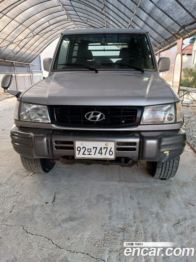 Hyundai 갤로퍼 2 фургон / турбо (Short Body), 2003 3