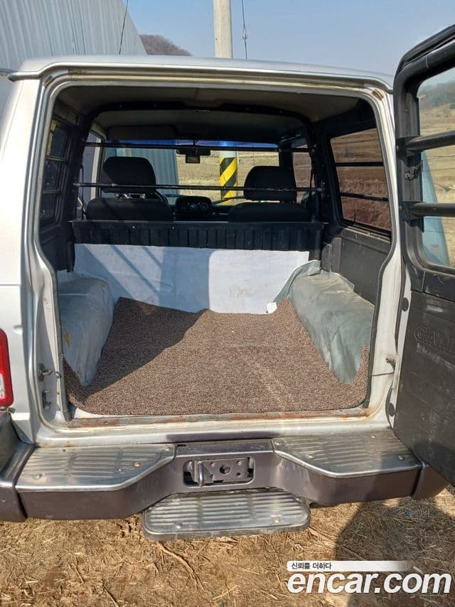 Hyundai 갤로퍼 2 фургон / турбо (Short Body), 2003 8