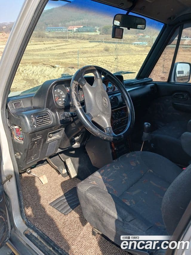 Hyundai 갤로퍼 2 фургон / турбо (Short Body), 2003 9