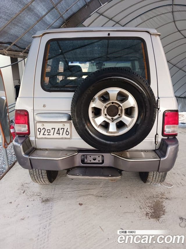 Hyundai 갤로퍼 2 фургон / турбо (Short Body), 2003 10