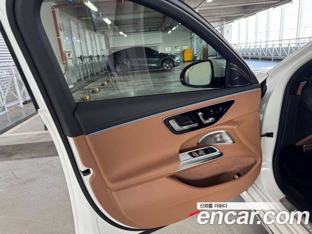 Mercedes-Benz E-класс W214 AMG Line, 2026 13