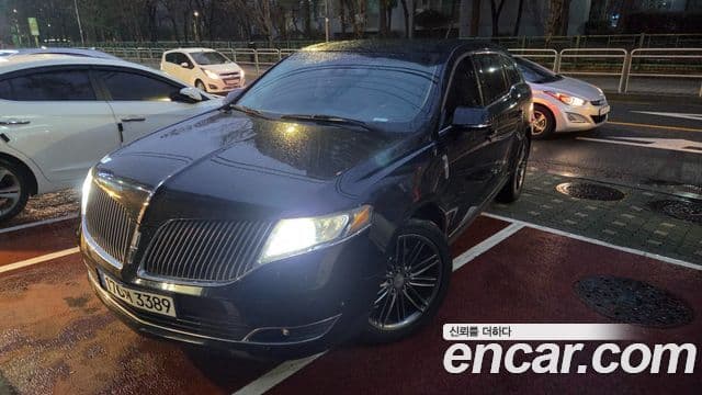 Lincoln MKT