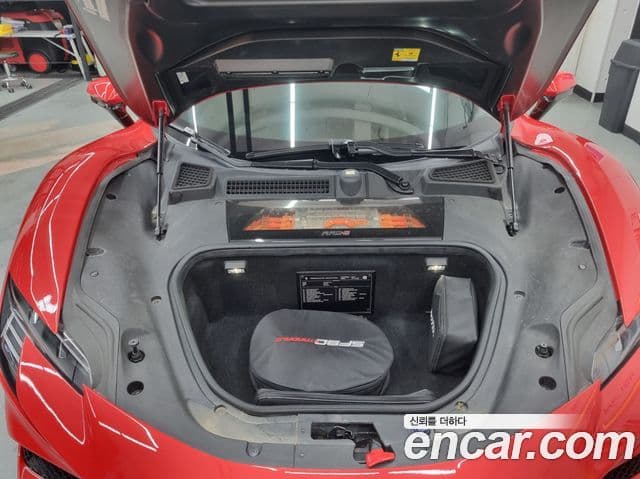 Ferrari SF90 스트라달레, 2021 6