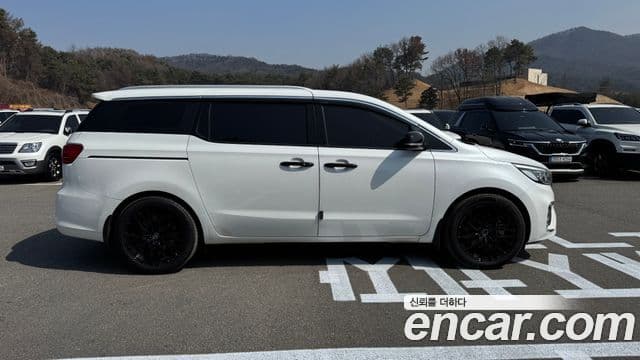 Kia The / новый New Carnival Special, 2020 7