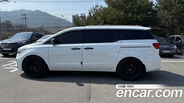 Kia The / новый New Carnival Special, 2020 8