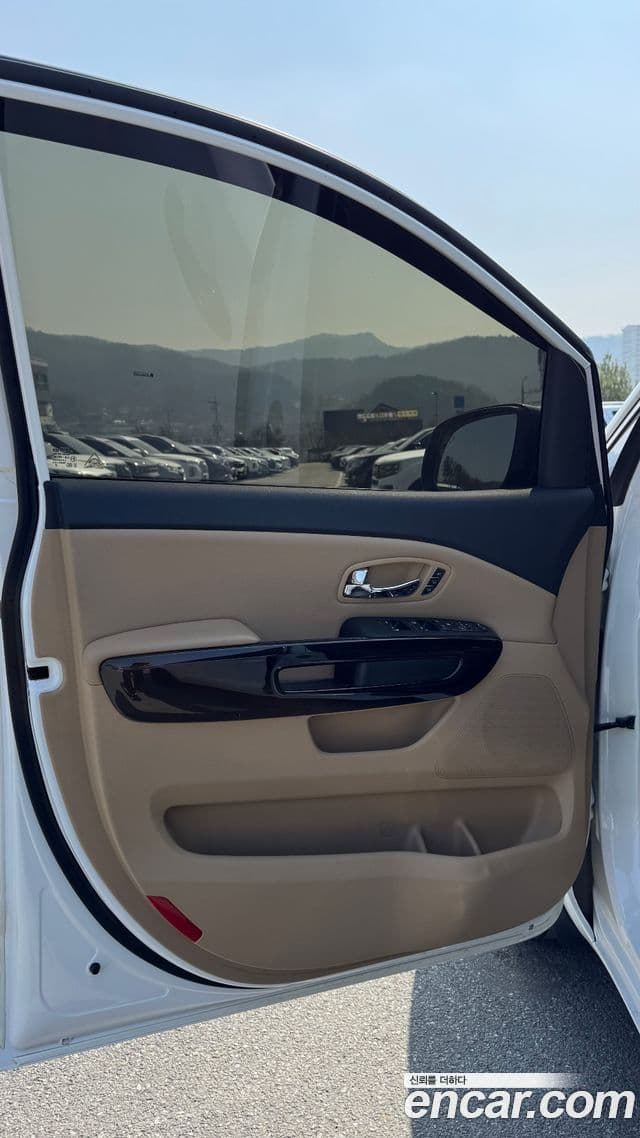 Kia The / новый New Carnival Special, 2020 9