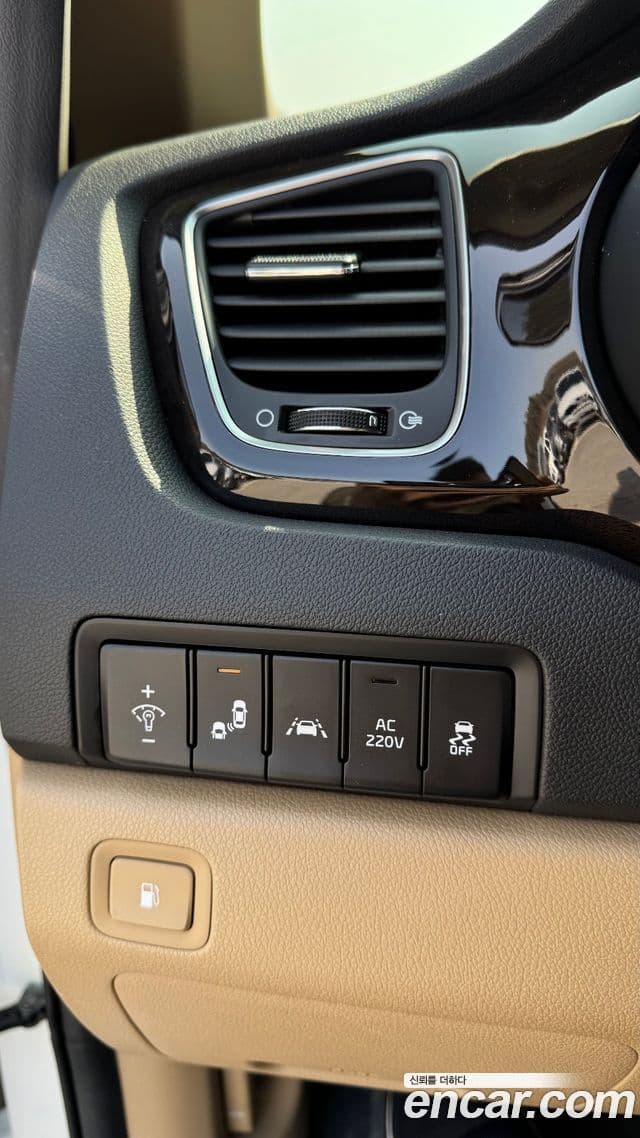 Kia The / новый New Carnival Special, 2020 11