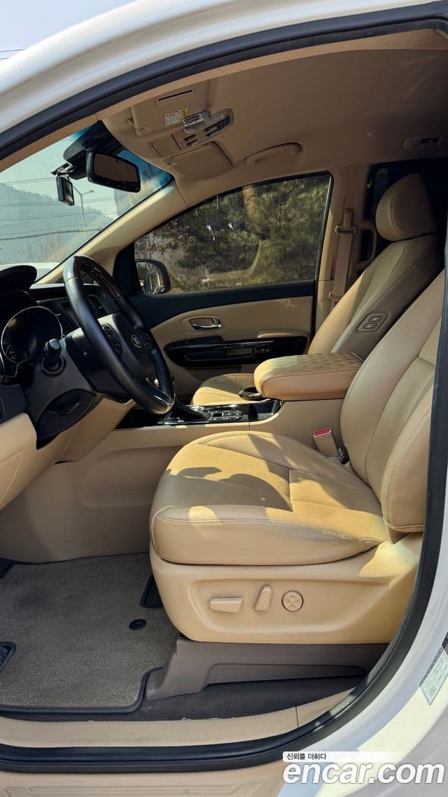 Kia The / новый New Carnival Special, 2020 14