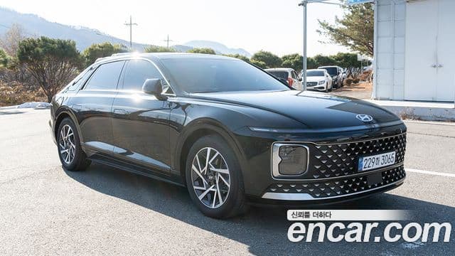 Hyundai Grandeur гибрид (GN7) Exclusive, 2025 2