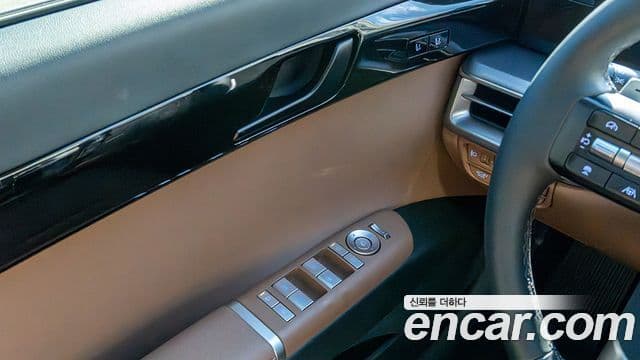 Hyundai Grandeur гибрид (GN7) Exclusive, 2025 17