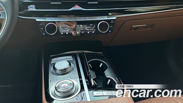 Genesis G80 (RG3) бензин 2.5 турбо AWD, 2023 9