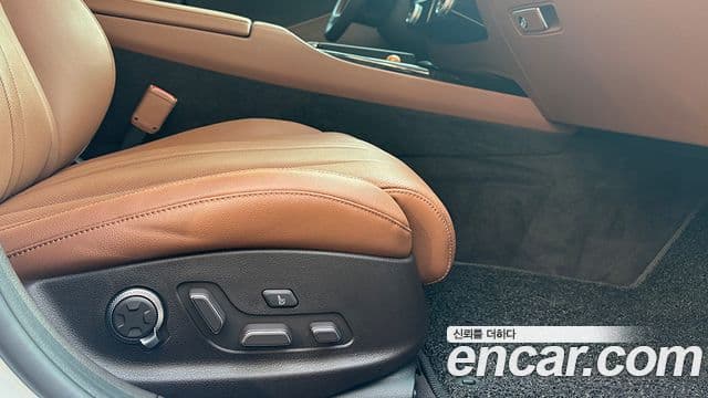 Genesis G80 (RG3) бензин 2.5 турбо AWD, 2023 12