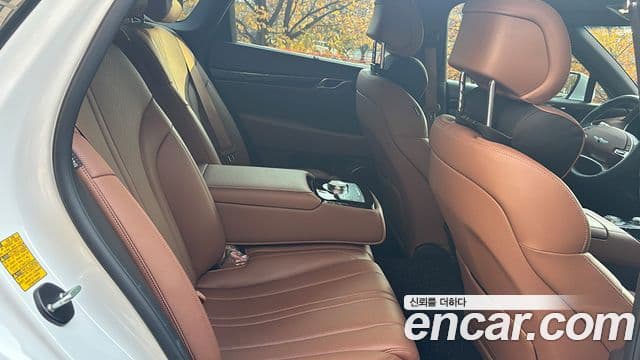 Genesis G80 (RG3) бензин 2.5 турбо AWD, 2023 13