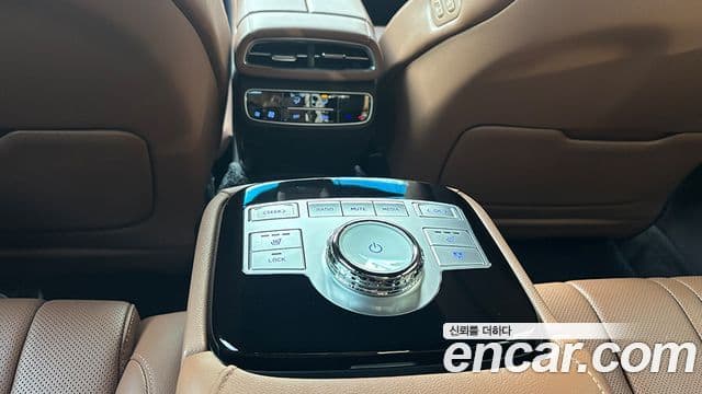 Genesis G80 (RG3) бензин 2.5 турбо AWD, 2023 14