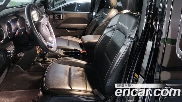 Jeep Wrangler (JL) 2.0 Overland Power top 4도어, 2022 7