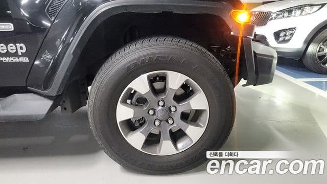 Jeep Wrangler (JL) 2.0 Overland Power top 4도어, 2022 13