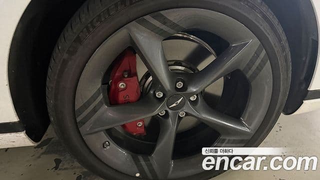 Genesis GV70, 2025 13