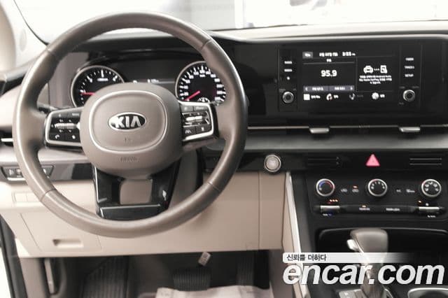 Kia Carnival 4세대 Prestige, 2021 11