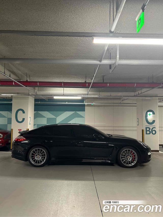 Porsche Panamera 970, 2013 4