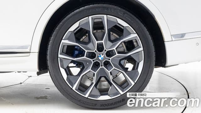 BMW X7 (G07) xDrive 40i M Sport 6인승, 2024 все фото