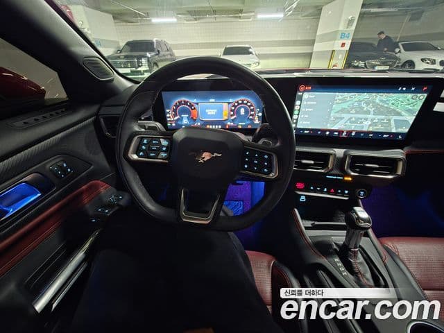 Ford Mustang 7세대 2.3 EcoBoost Premium кабриолет, 2024 все фото