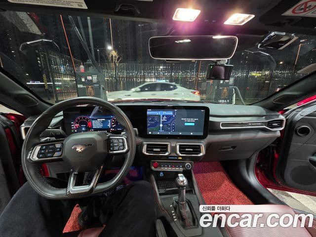 Ford Mustang 7세대 2.3 EcoBoost Premium кабриолет, 2024 11