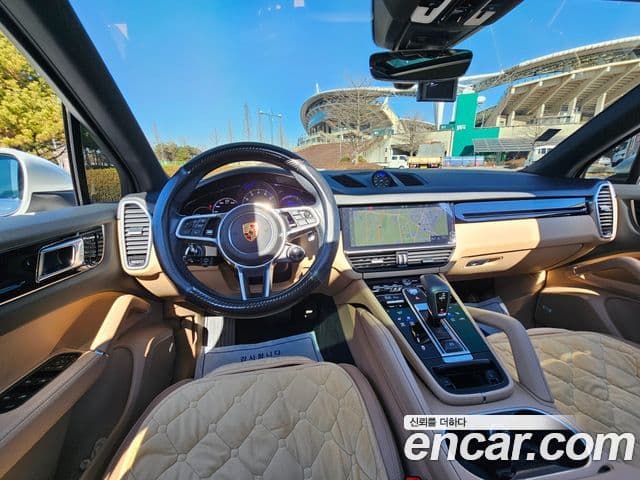 Porsche Cayenne (PO536), 2019 7