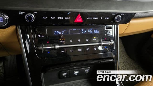 Kia Carnival 4세대 Noblesse, 2022 17