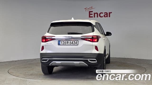 Kia Seltos Prestige, 2023 4