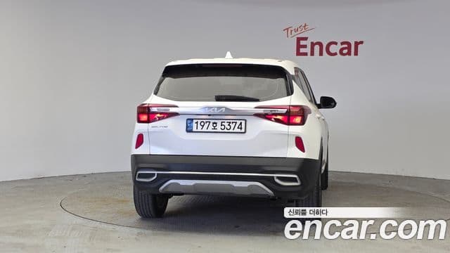 Kia Seltos Prestige, 2023 4