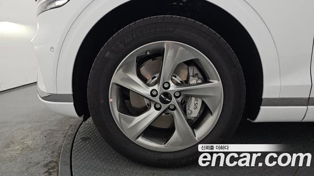 Genesis GV70, 2025 все фото