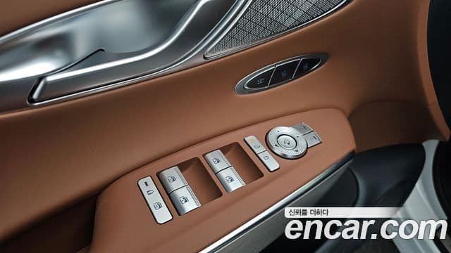 Genesis GV70, 2025 17