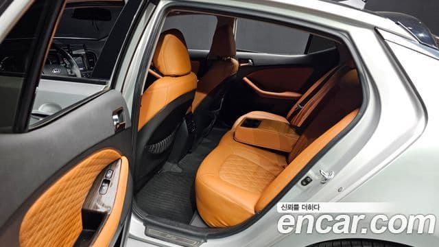 Kia K5 Noblesse, 2011 12