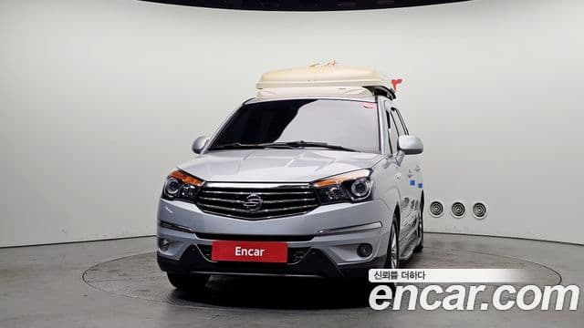 KG모빌리티(SsangYong) Korando 투리스모 4WD outdoor Edition 9인승, 2016 3