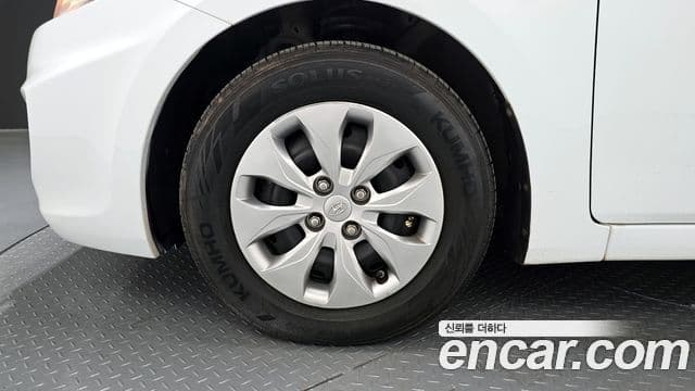 Hyundai Accent(новый кузов / новое поколение) Wit 1.4 VVT Smart, 2017 все фото