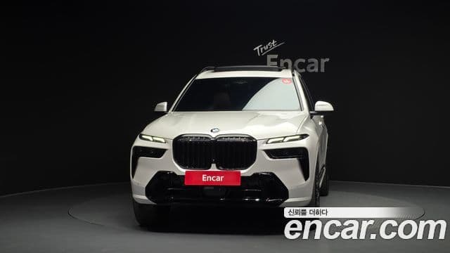 BMW X7 (G07) xDrive 40i M Sport 6인승, 2024 3