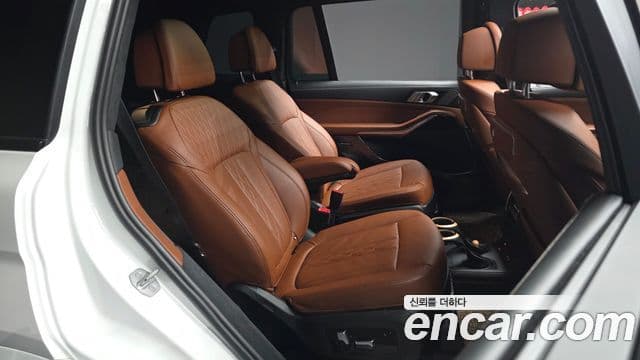 BMW X7 (G07) xDrive 40i M Sport 6인승, 2024 12
