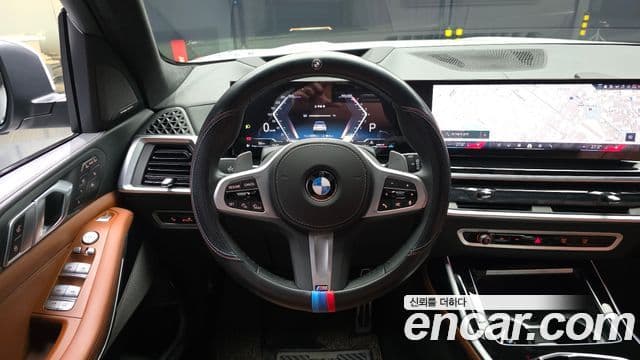 BMW X7 (G07) xDrive 40i M Sport 6인승, 2024 13