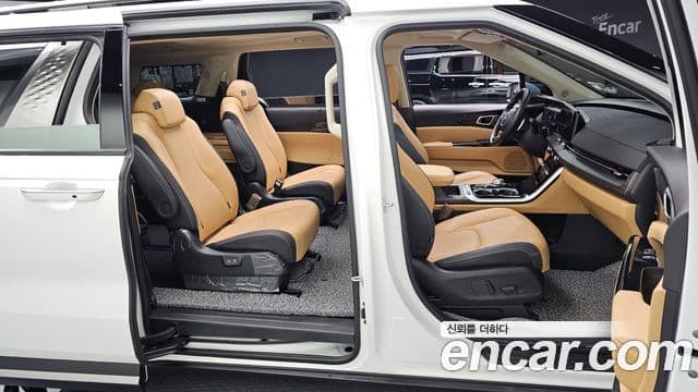 Kia Carnival 4세대 Signature, 2023 10