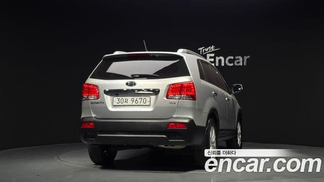 Kia Sorento R Premium, 2010 4