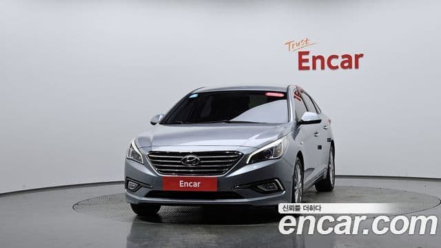 Hyundai LF Sonata Special, 2016 3