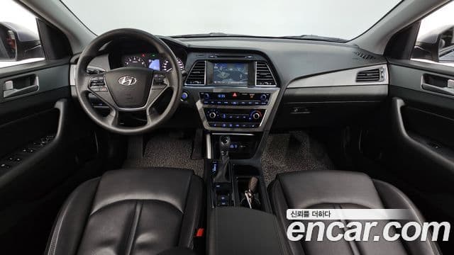 Hyundai LF Sonata Special, 2016 7