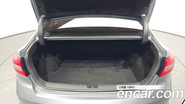 Hyundai LF Sonata Special, 2016 20