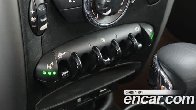 Mini Cooper D Countryman 1세대, 2014 17