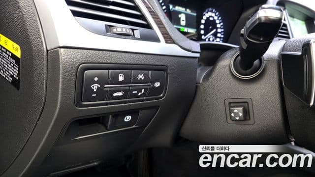 Genesis G80 Premium Luxury, 2018 17